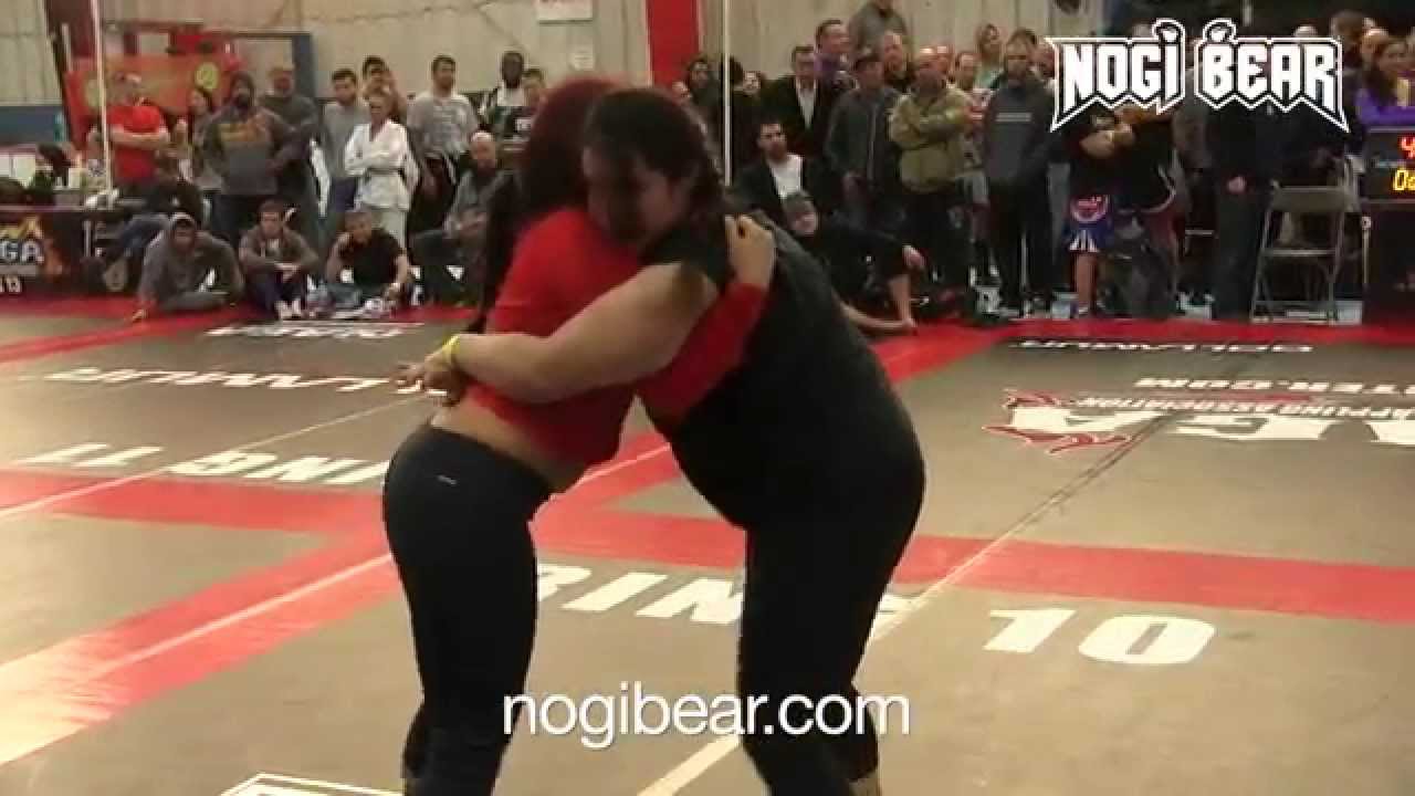 Female No-Gi Grappling • Natalie Santillo vs Bianaca Zavala • NAGA 02.07.15