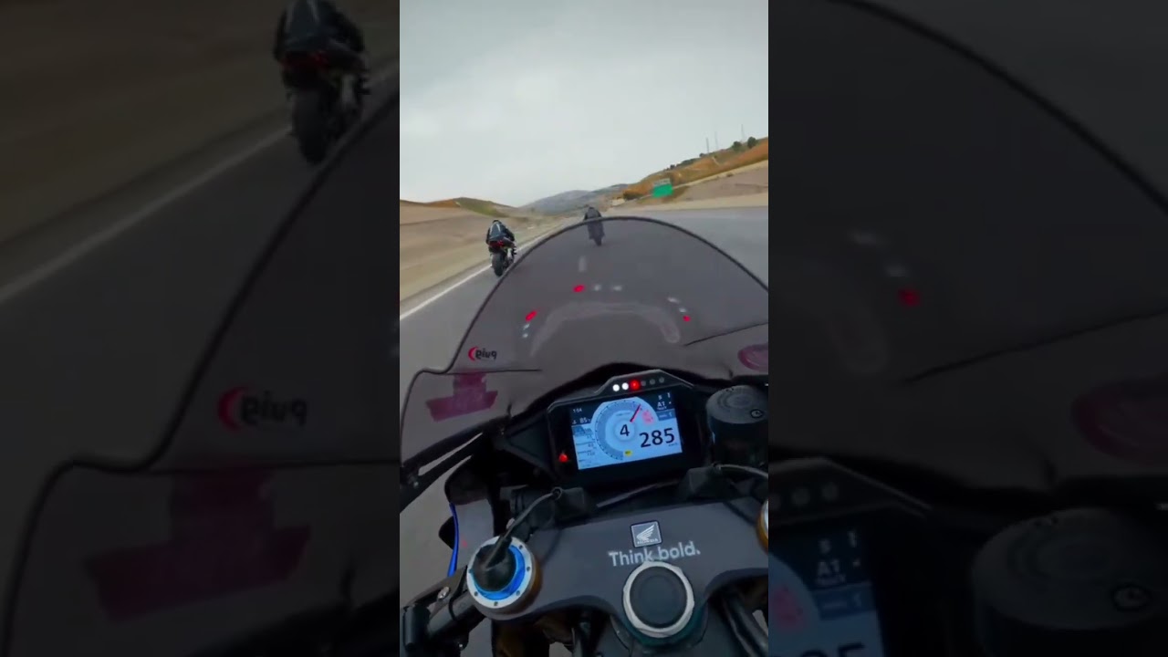 Honda CBR vs BMW s1000rr🇩🇿🇯🇵💪💪 #automobile