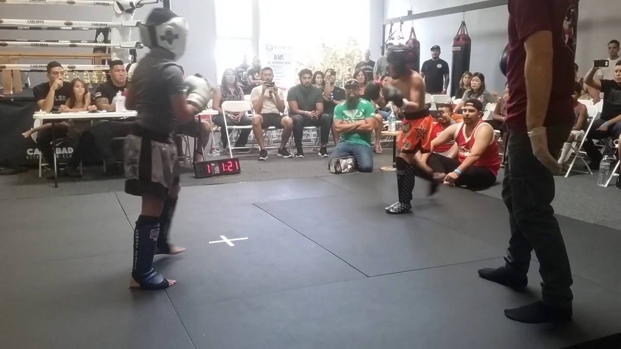 Ashton James Viltz vs. Henry Esquives @ Carlsbad Kickboxing Club 9/10/16 Round 1