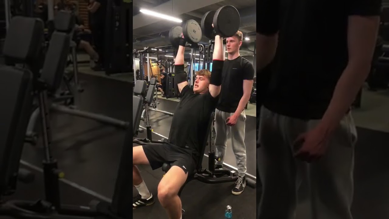 28 kg Dumbell Shoulder Press | rep PR!