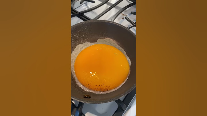 Ostrich egg yolk! #viralvideo #foryou #ostrich #egg