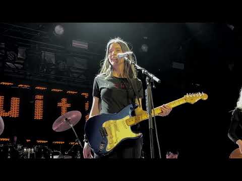 HAIM - Down to be wrong (Live Debut)
