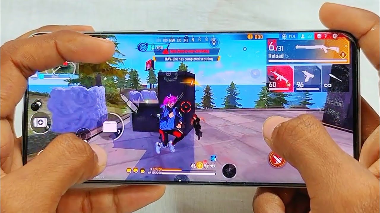 Solo Vs Squad 🎀 Handcam ⚡ Poco X7 Pro 📲 Free Fire Gameplay 🎯