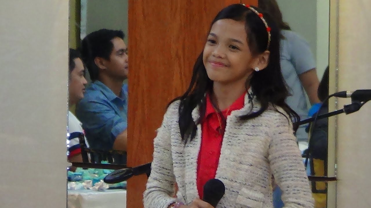 ZEPHANIE DIMARANAN - Akin Ka Na Lang (Mowienatics 4th Anniversary)