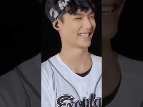 LAY HYUNG Fyp Shorts Shortsfeed Fypage Fypシ Exo Zhangyixing Layexo Layzhang Forpage