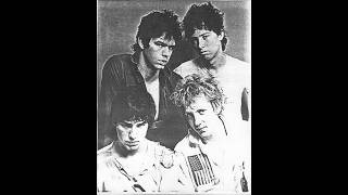Darren Hill talks about the new live Red Rockers album, early New Orleans days etc...