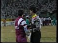 مقطع فيديو 1992 عندما حصل المنتخب القطري على اول كأس خليج وكان في الدوحة قطر أحمد خليل ويونس أحمد