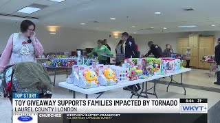 Laurel County tornado survivors receive Christmas toy donations