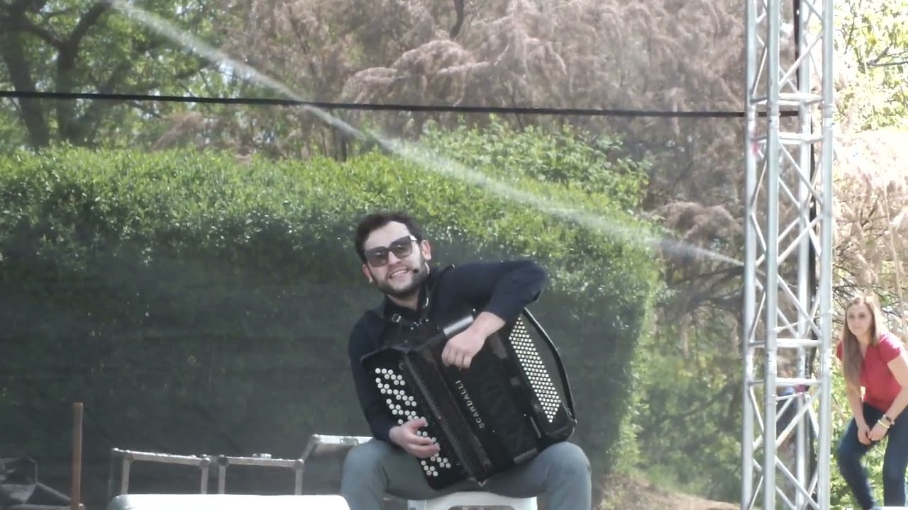 Pálinka dal-Szabó Ádám