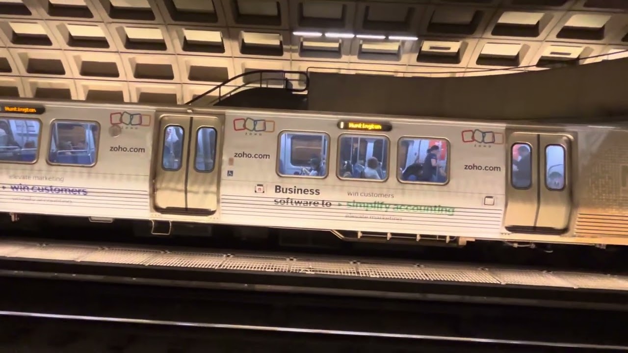 Wmata Kawasaki 7000 Series Yellow Line At Pentagon City Station.