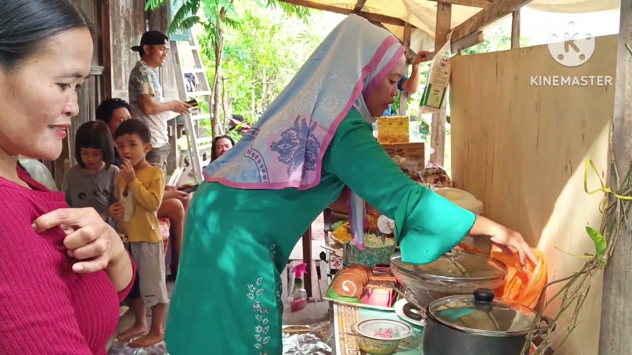 hari raya dan hari jadi guys makan kita guys,,,