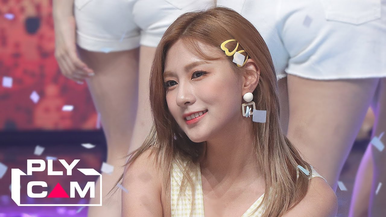 [Simply K-Pop] OH HAYOUNG 'Don't Make Me Laugh' (오하영 세로직캠)_EP.377