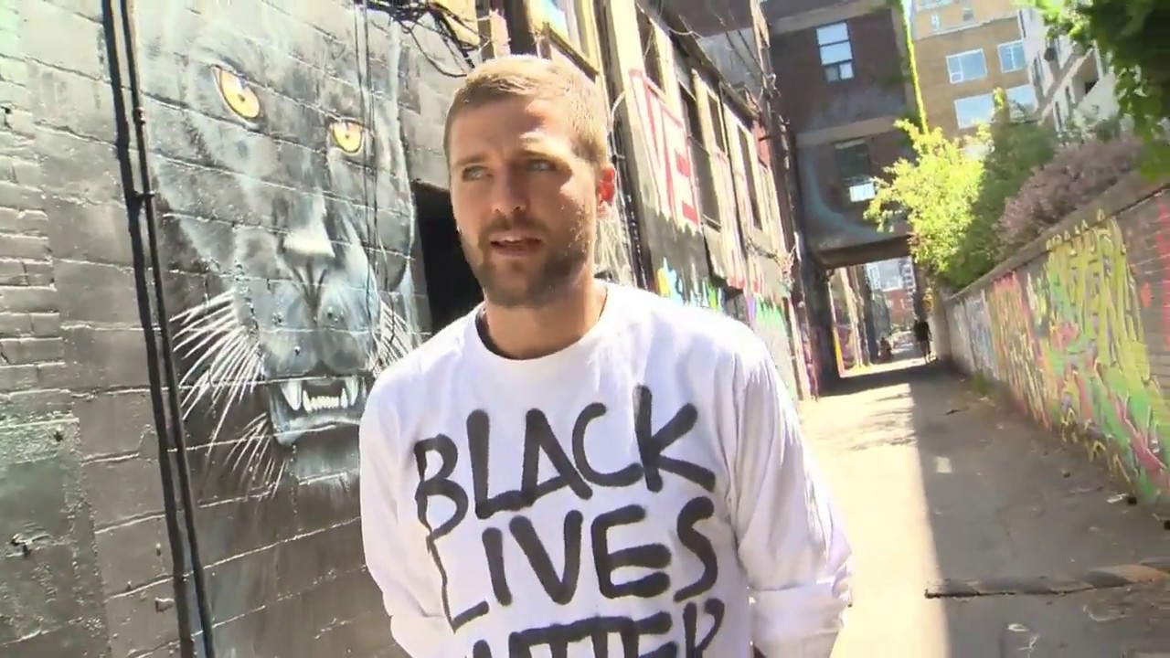 Toronto alley given makeover with murals to honour Black lives