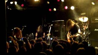 Airbourne - What's Eatin' You - LIVE
