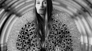 Deep Essentials 16  Estetique Tech Mix