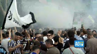 Finale Coppa Italia, l'arrivo dei tifosi della Juve all'Olimpico