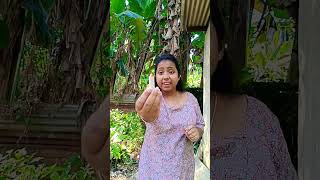 Barsha Ne Lipstick Kha Diya