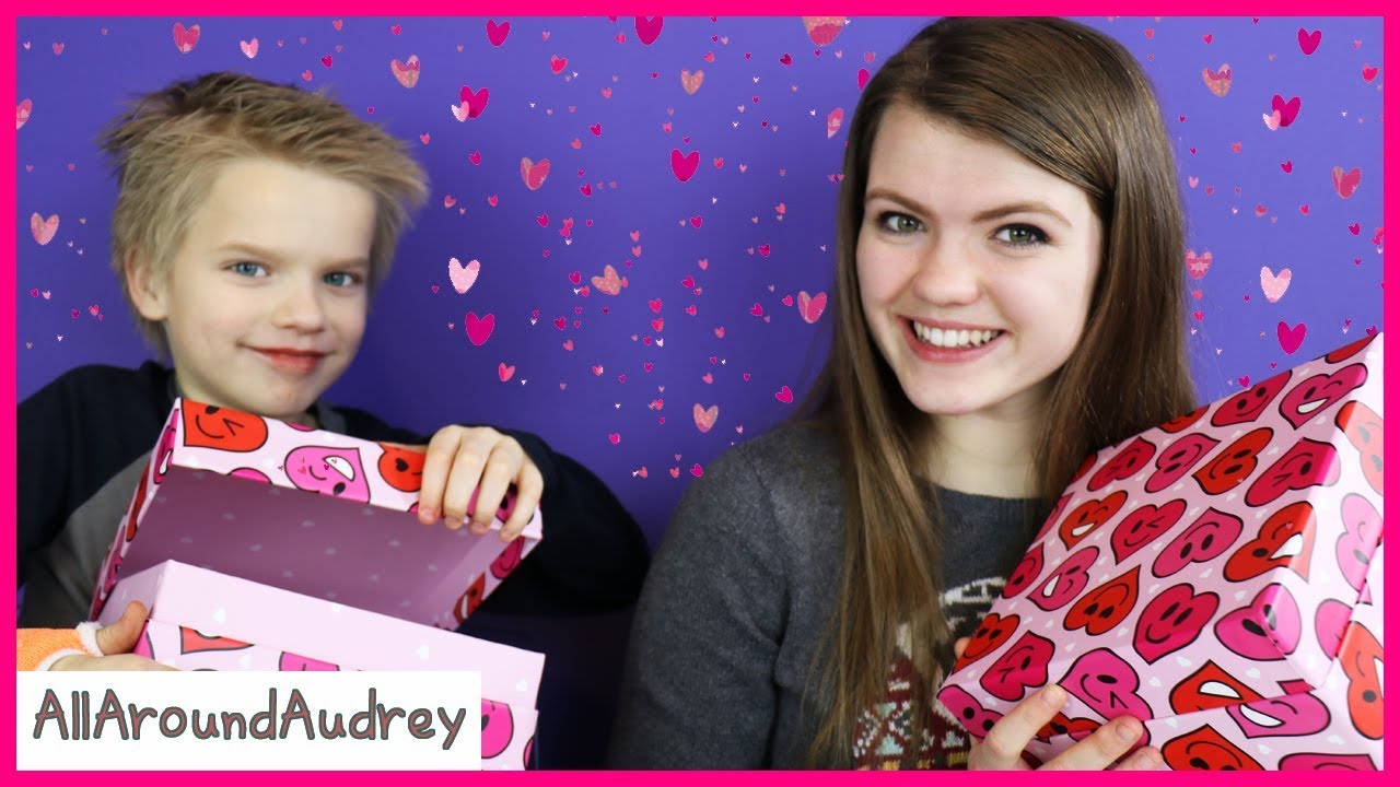 Valentines Lunchbox Switch Up Challenge! / AllAroundAudrey