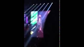 [Fancam] 140412 Seung Ri - Crayon #YGFAMILYPOWERTOUR2014 #osaka #Day1