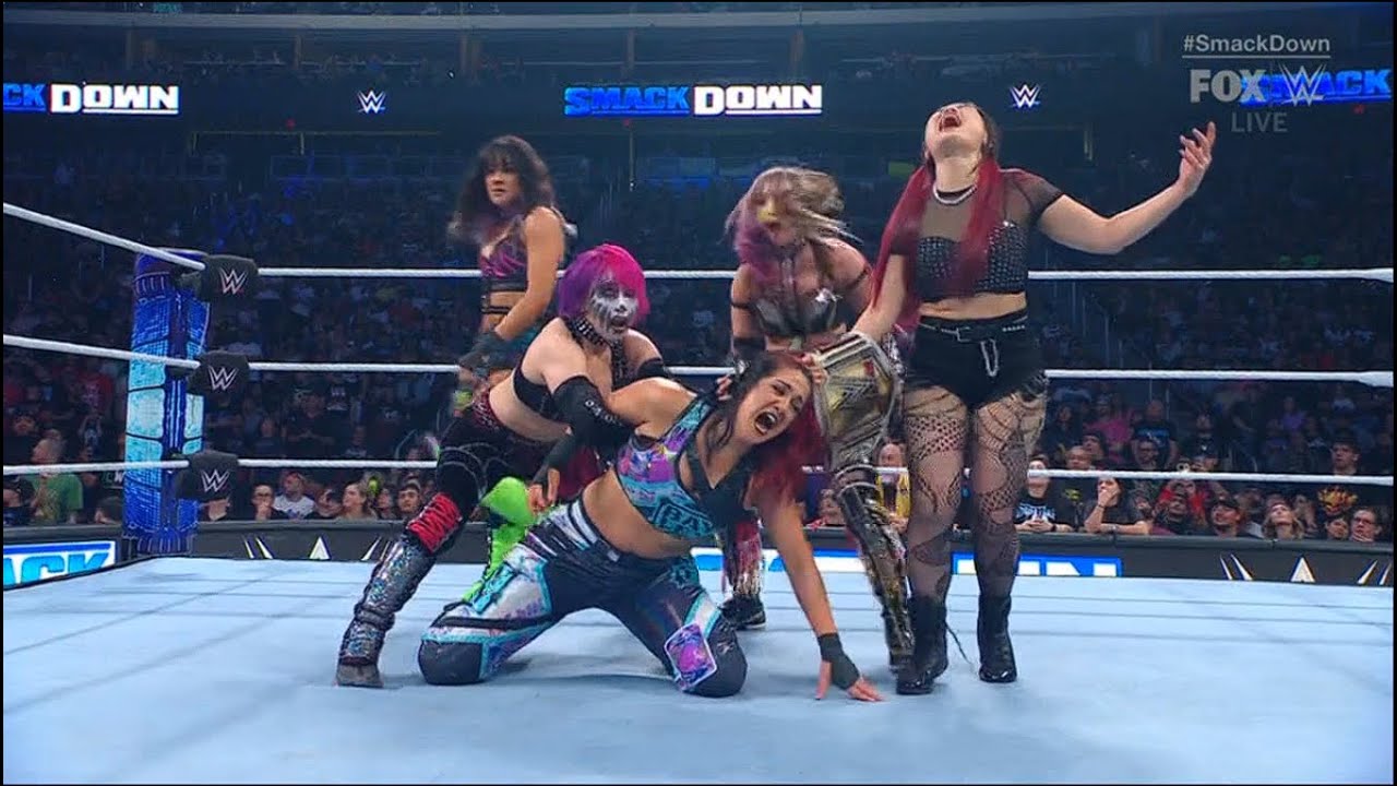 WWE Asuka & Kairi Sane vs. Bayley & Dakota Kai 3/1/2024