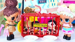 I WON'T LET YOU OUT! THEY ARE BEING PUNISHED😡 LOL surprise dolls Kids in kindergarten! Funny cartoon
