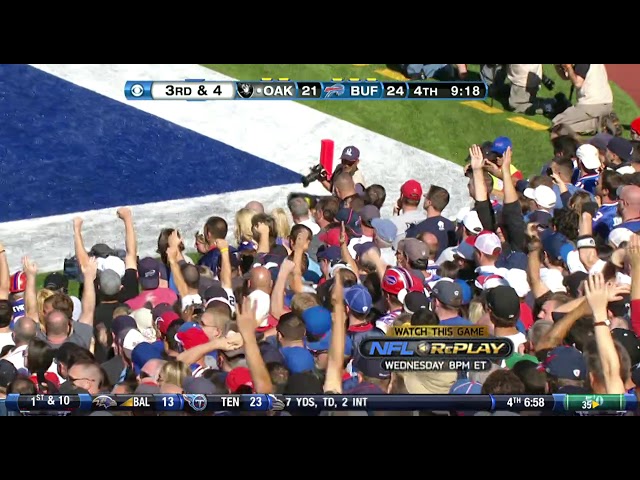 Raiders vs Bills 2011 Week 2 class=