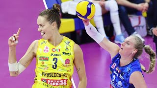 KELSEY ROBINSON & KATHRYN PLUMMER,  DOUBLE TROUBLE in Conegliano - Pinerolo | Lega Volley Femminile