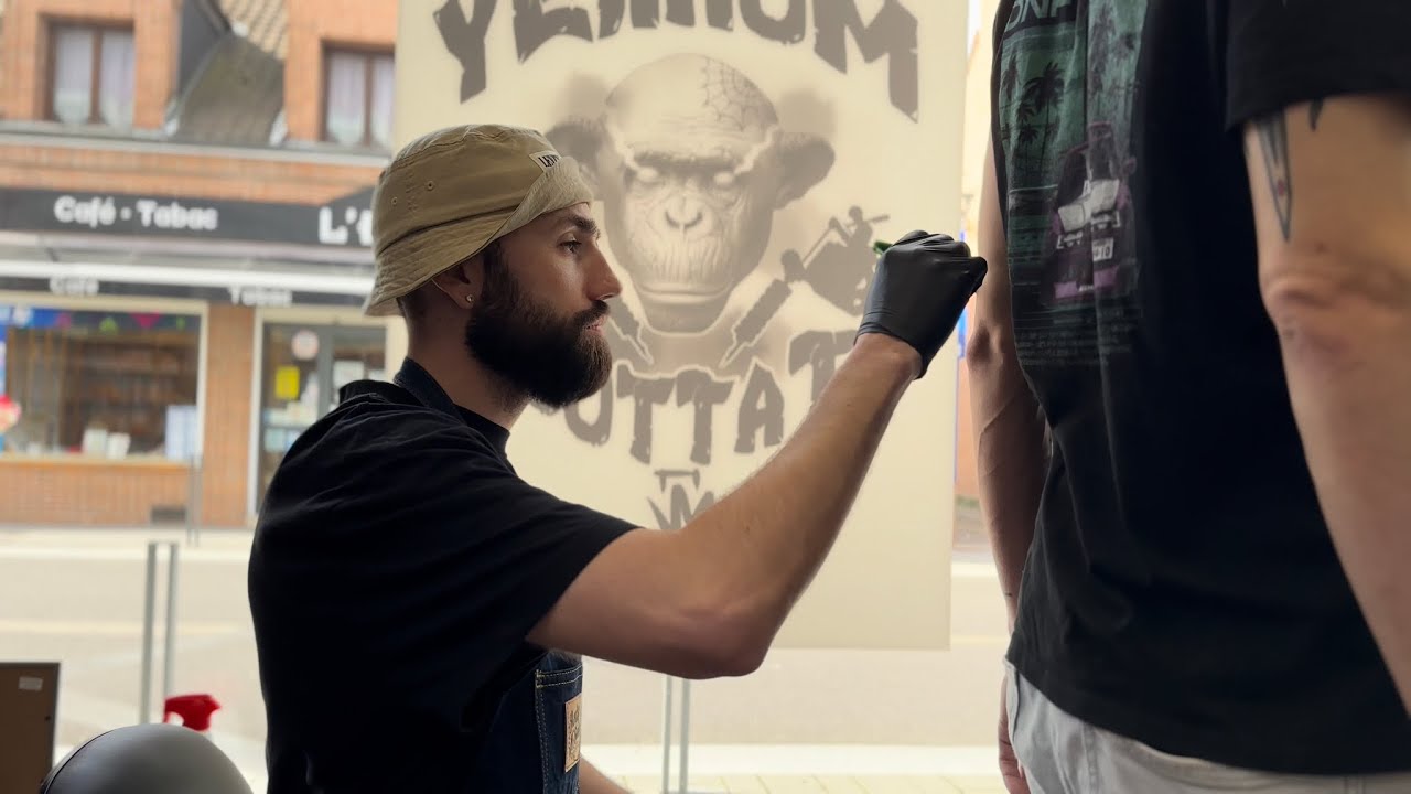 TATTOO FLASH / EYE BARBED / VLOG