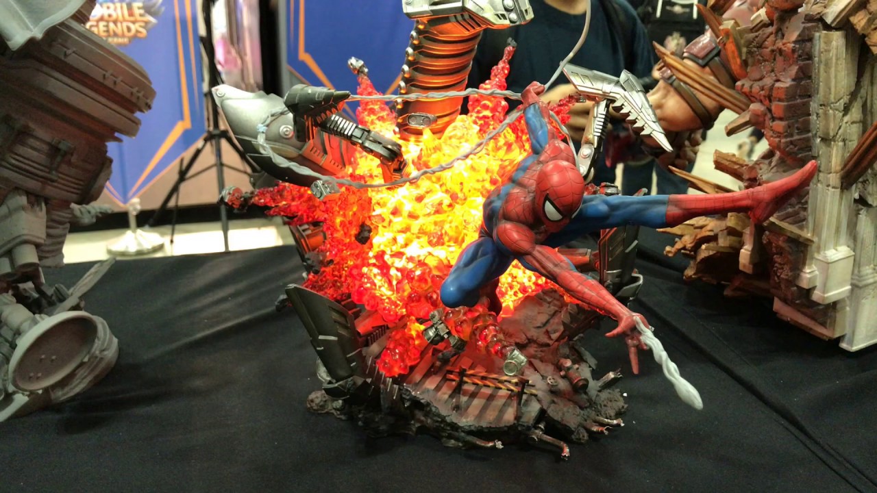 Dec 2019 Singapore Comic Com XM Studios Legendary Beast Spider-Man 1/7 with Light Up Clear Resin