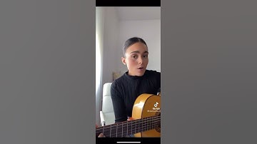 Thumbnail of Marta Santos - UN VIOLINISTA EN TU TEJADO. (Cover Melendi)