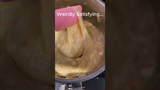 Rice crispy ASMR #baking #asmr #food #homemade #satisfying #dessert #cake #recipe #ricecrispy