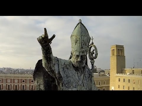 Città di Lecce  Riprese aeree su chiese e monumenti: AIRFILM.IT