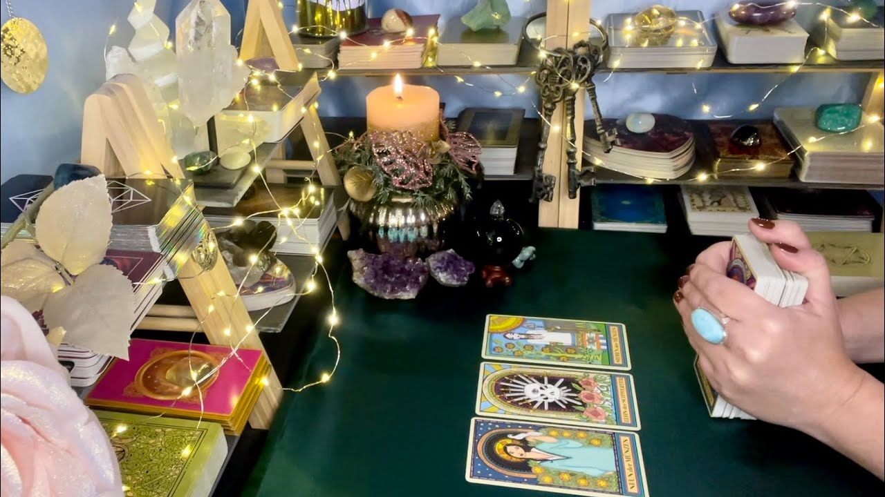 Ein Mann aus der Vergangenheit. Was will er Dir heute sagen?🤴🏻⚡️