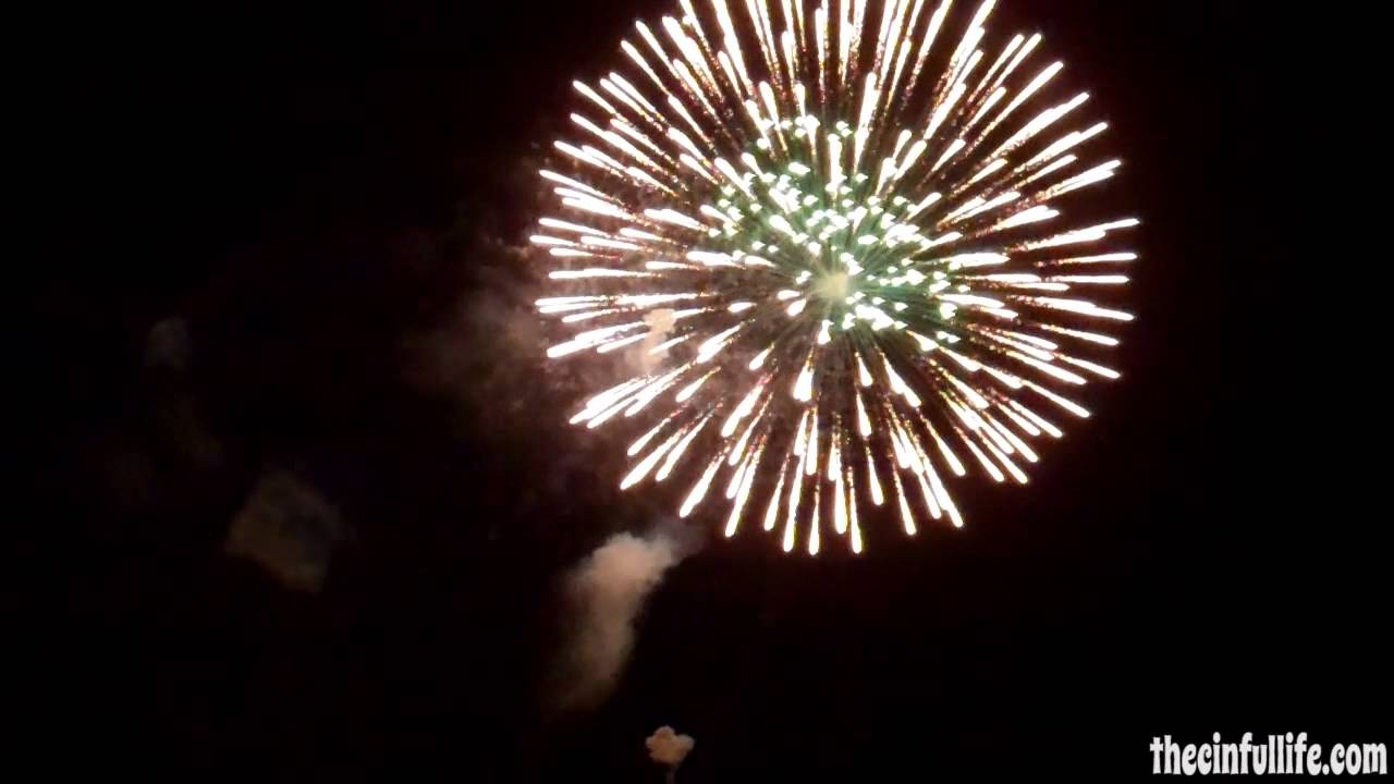 Mukilteo Lighthouse Festival Fireworks Extravaganza!!! (9.8.12) YouTube