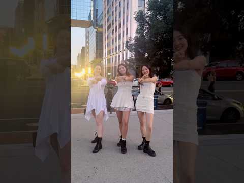 Don’t get dizzy! Check out our full on YouTube now! #VIVIZ #LaLaLoveMe #kpop #dancechallenge #비비지