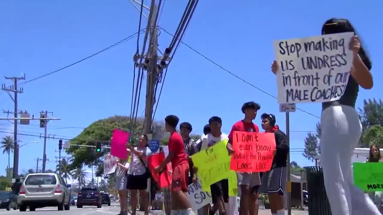 Female flag football players allege they were forced to change out of uniforms on the field