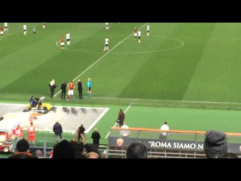 Roma-Palermo, Strootman ritorna in campo