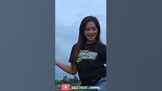 Dj random yang dicari cari || Yeyen Novita feat Brewog