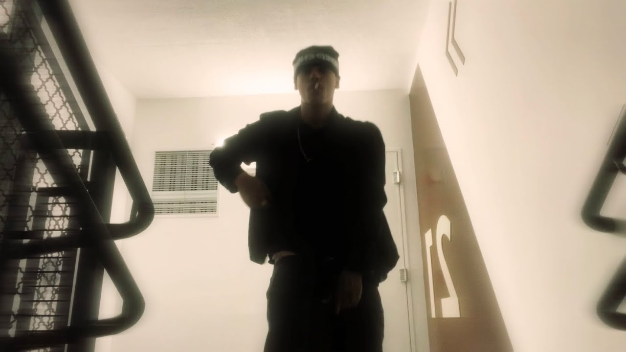 YANSY - MUITAS HOES (OFFICIAL VIDEO)