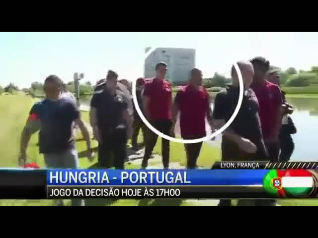 Cristiano Ronaldo 'bota lenha na fogueira' e diz que jogaria nos