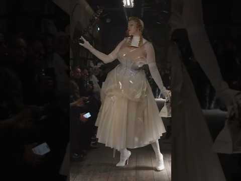 #maisonmargiela statement piece of 2024 Haute Couture by #JohnGalliano #springsummer2024 #mesmerize