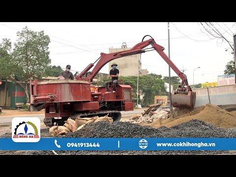 Video Thực tế làm việc máy trộn bê tông tự cấp liệu phiên... - youtube