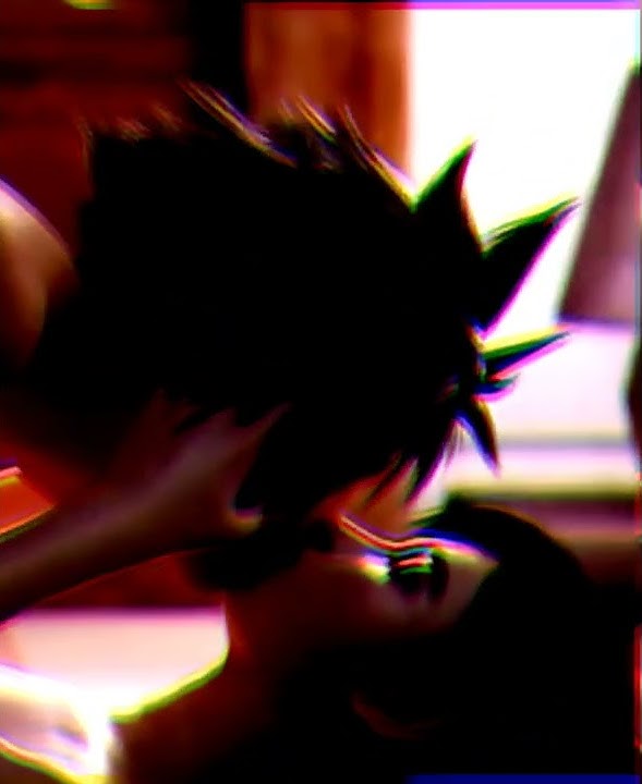 Final Fantasy VII - Cloud and Tifa - hot kiss scene