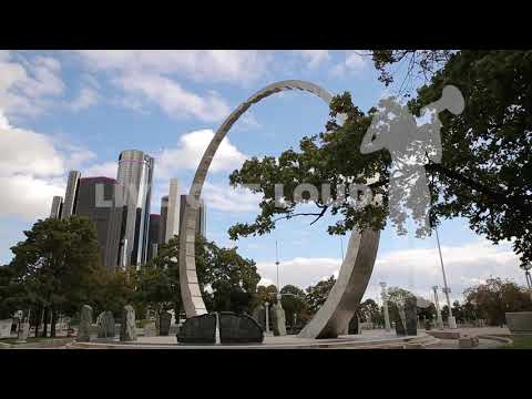 Downtown Detroit | Hart Plaza Transcending