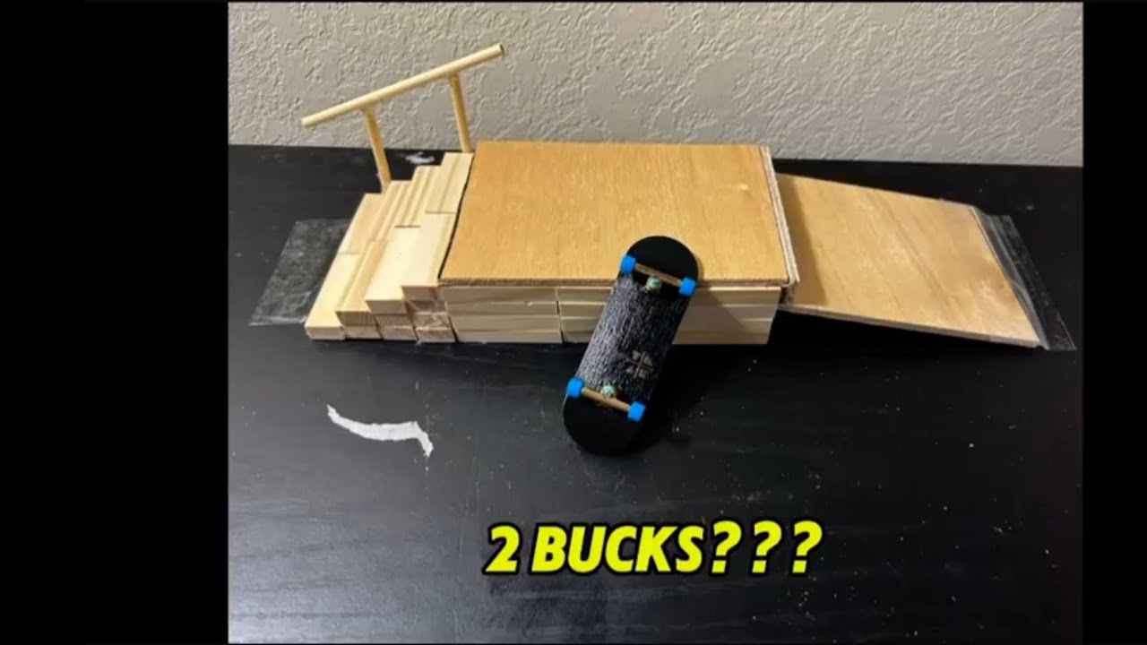 Wooden Teck deck ramp for Fingerboarding 
