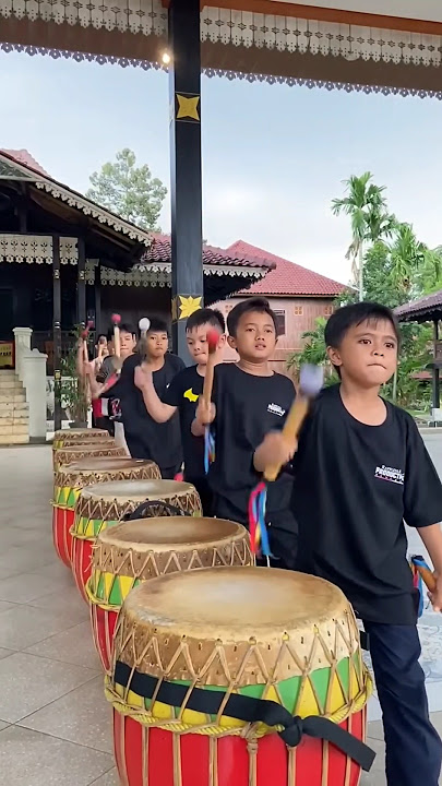 Emang boleh selucu dan sekompak ini?!#Rafflesia😱😂Percussion #Shorts#3903