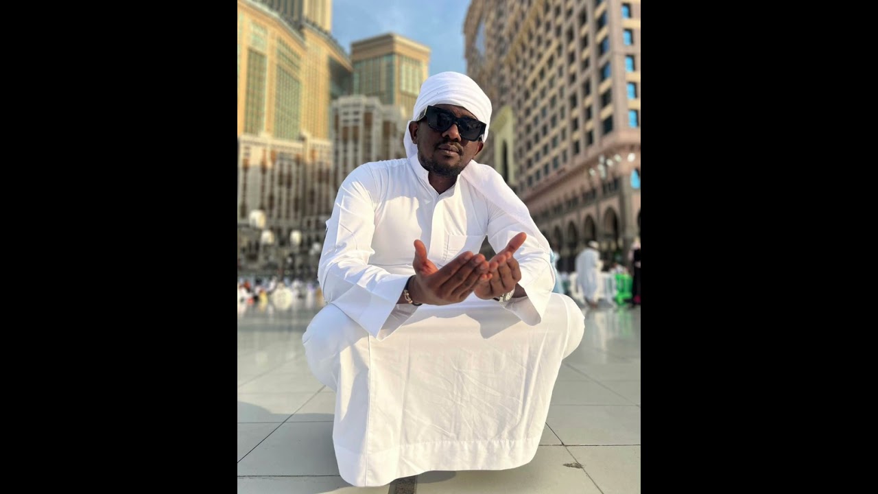 OUSMANE SARRE FEAT NIAFO SARRE __HAMED DOLLAR EZA BOSS