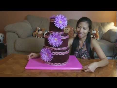 Video: How To Make A Towel Cake