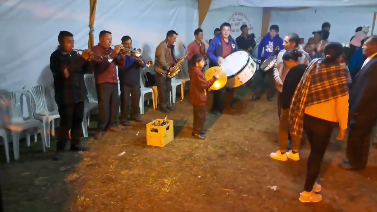 Bandita "rayos del sol" asiendo bailar