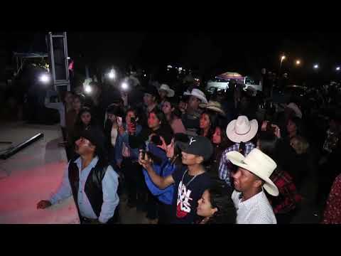 CORRIDO ROJO con EL ANGEL DEL CORRIDO